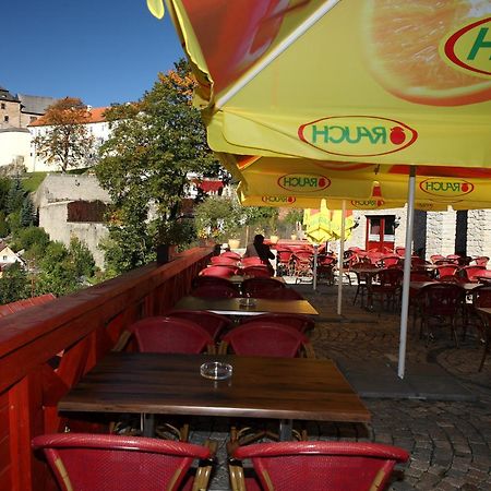 Hradni Basta Otel Bečov nad Teplou Dış mekan fotoğraf