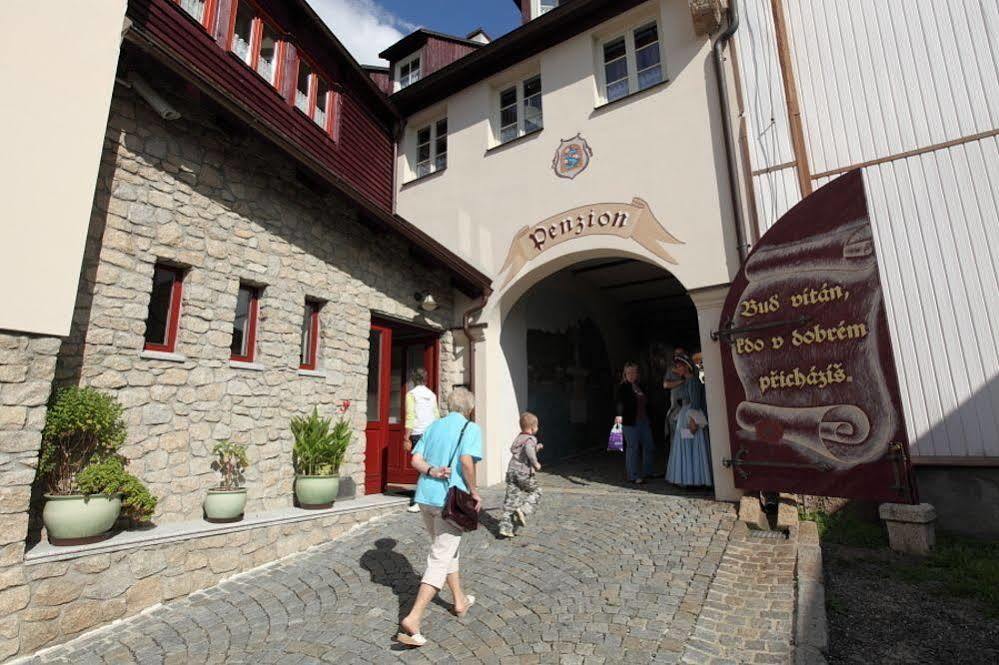 Hradni Basta Otel Bečov nad Teplou Dış mekan fotoğraf